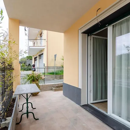 Casa Degli Artisti 1 Daire